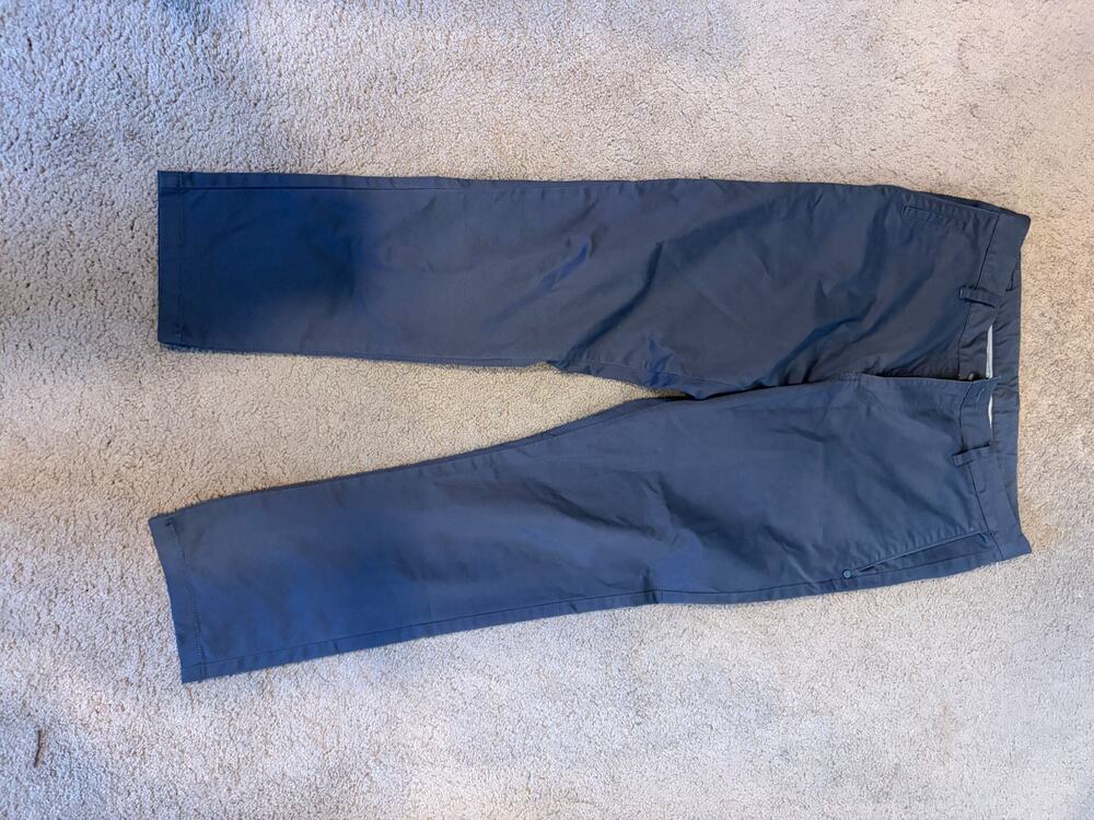 vuori mens pants 32 - gray